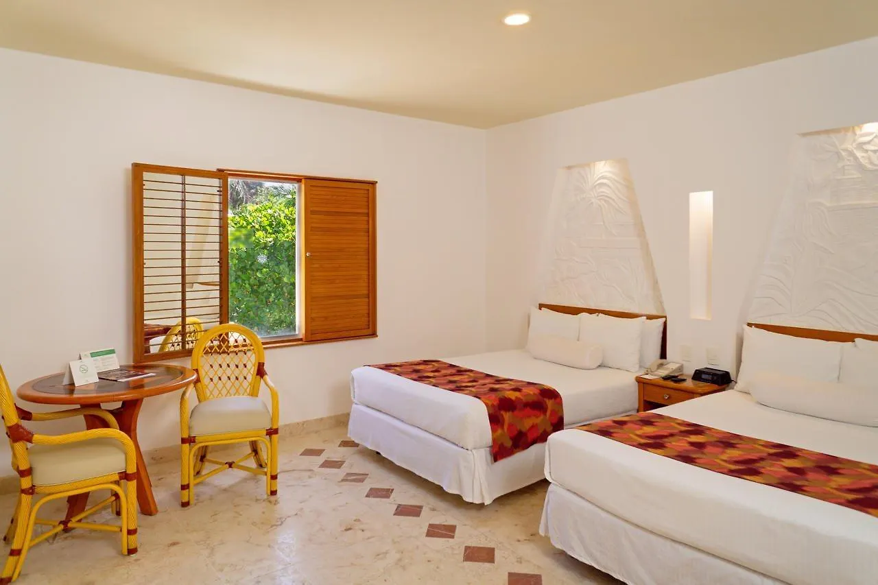 ****  Sunset Fishermen Beach Resort Playa Del Carmen Mexico